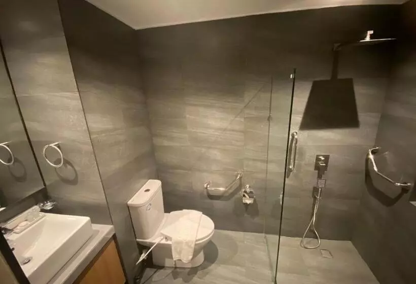 فندق Luisita Central Park