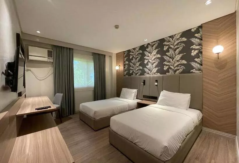 فندق Luisita Central Park