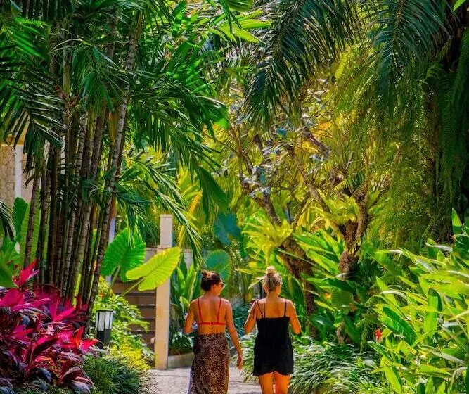 酒店 Montigo Resorts Seminyak