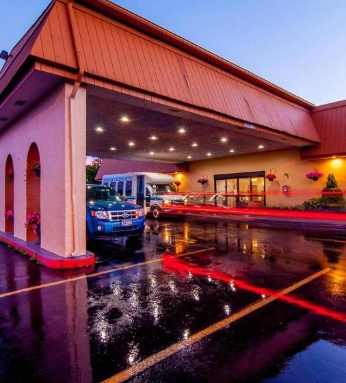 فندق Newark Garden