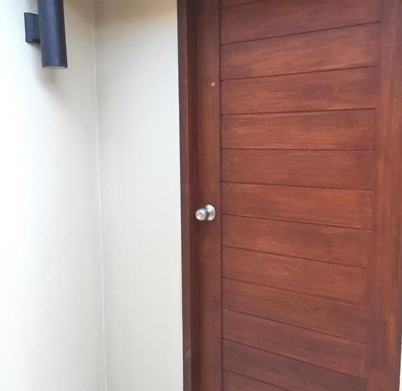 בית מלון כפרי Non Du Lay Guesthouse