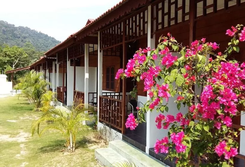 Hotel Pangkor Waterfall Beach Resort
