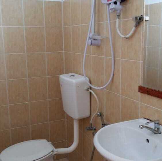 בית מלון כפרי Pangkor Waterfall Beach Resort