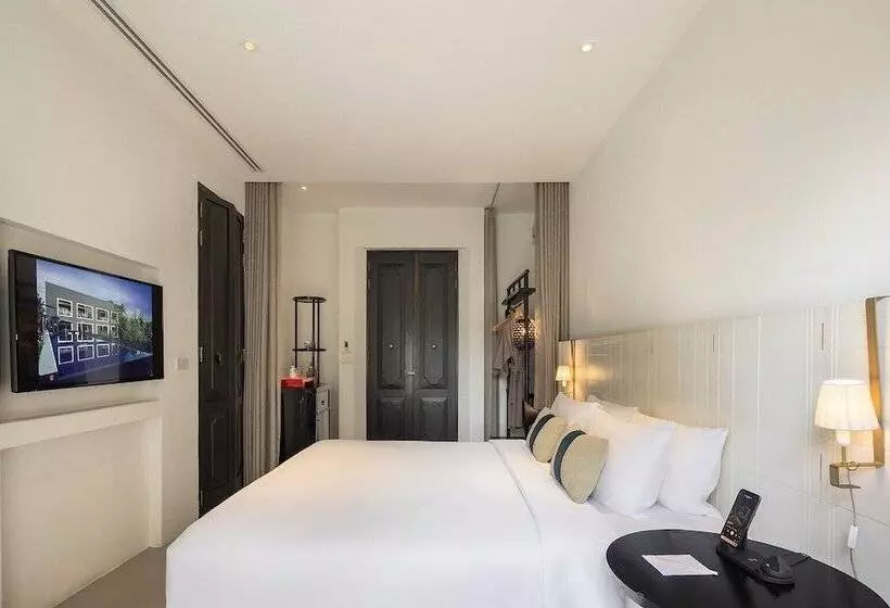 酒店 Ping Silhouette