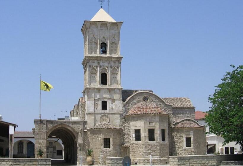 هتل The Josephine Boutique