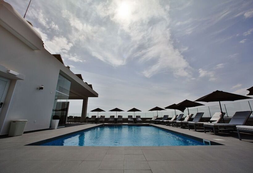 هتل The Josephine Boutique