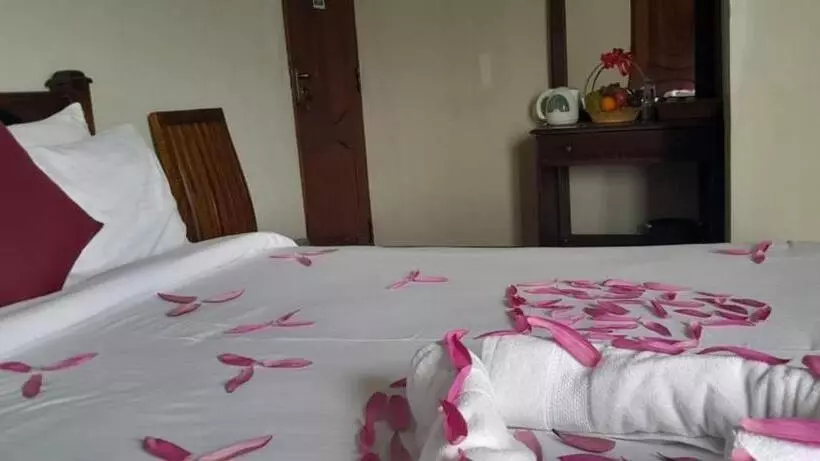 호텔 Villa Arunalu Kandy