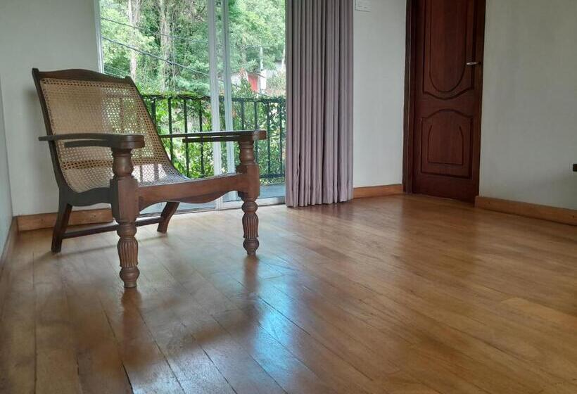 فندق Villa Arunalu Kandy