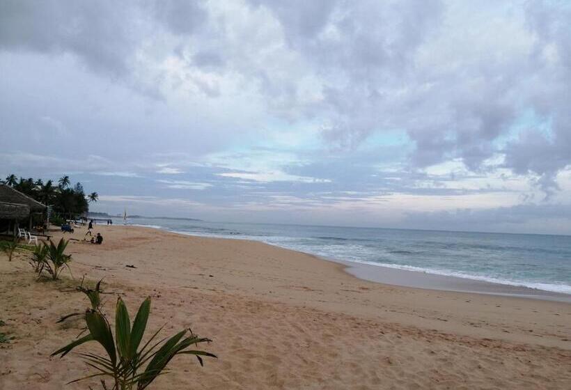 بنسيون Beach Lagoon Guesthouse