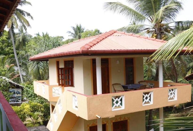 بنسيون Beach Lagoon Guesthouse