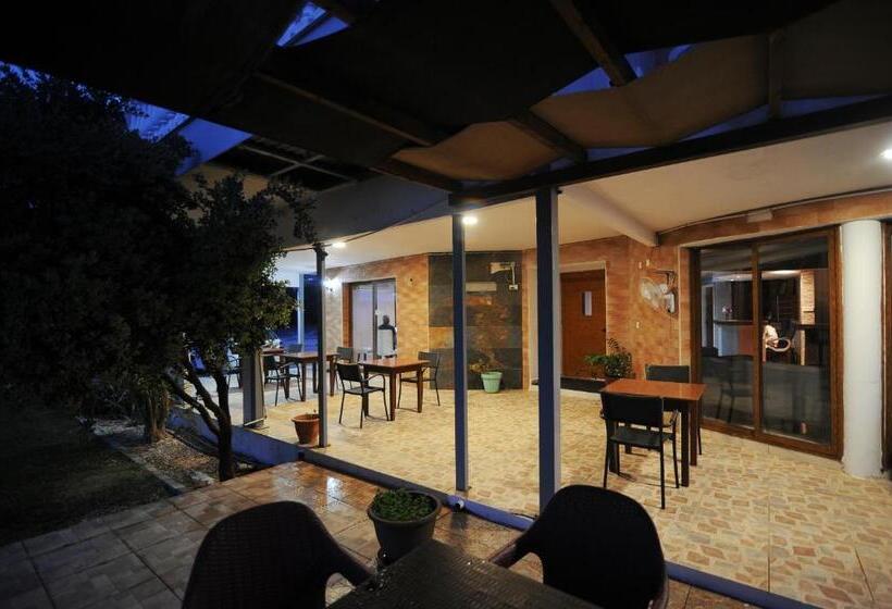 פנסיון Bella Rosa Hotel Cyprus