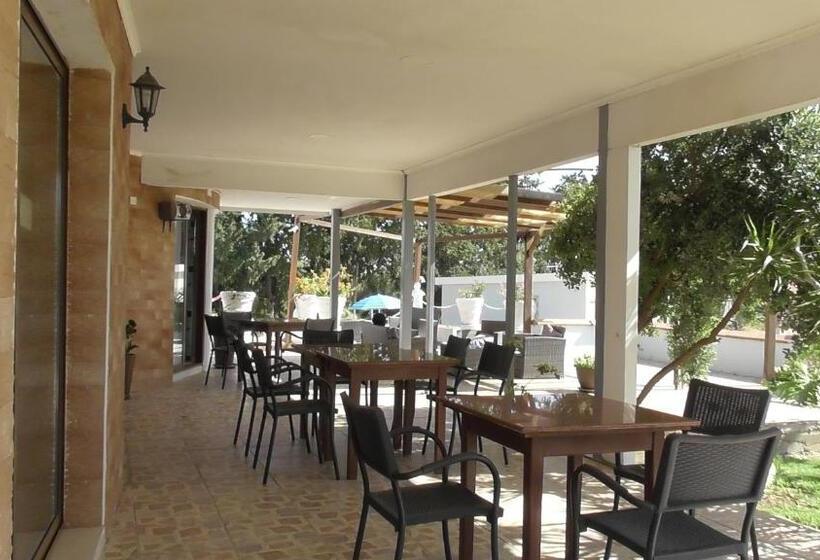 פנסיון Bella Rosa Hotel Cyprus