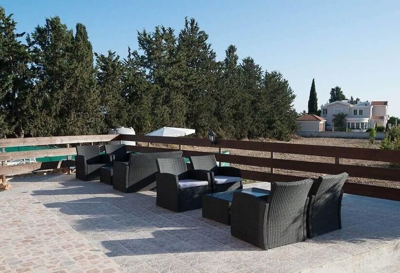 פנסיון Bella Rosa Hotel Cyprus