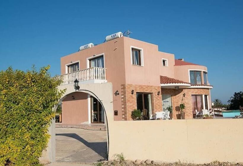 פנסיון Bella Rosa Hotel Cyprus