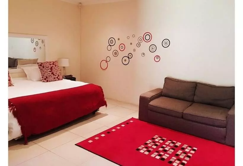 ペンション Gatz Guest House