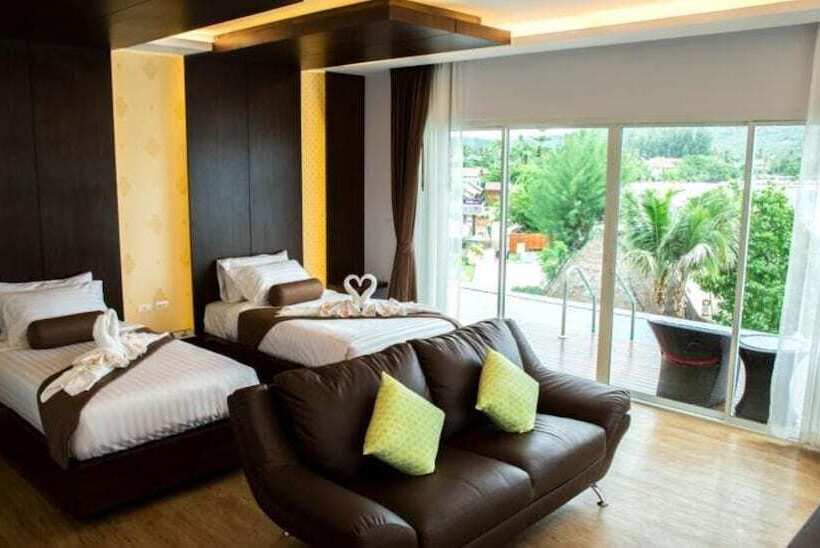 Phi Phi Cliff Beach Resort