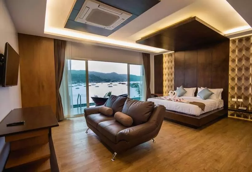 Phi Phi Cliff Beach Resort