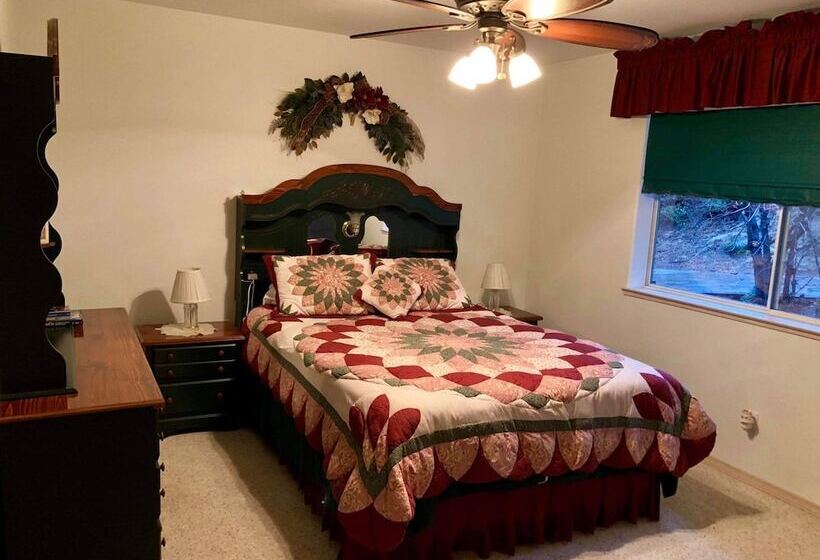 Cabin In The Pines A