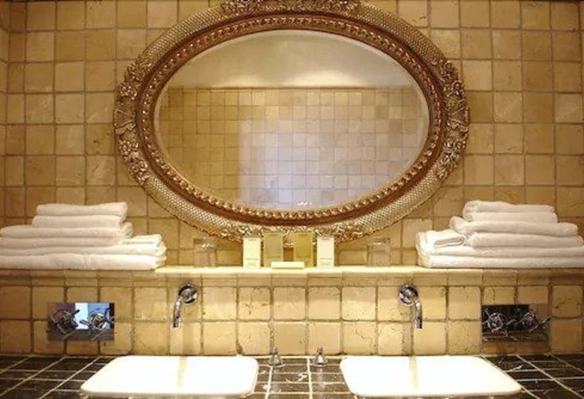 בית מלון כפרי Château Le Mas De Montet