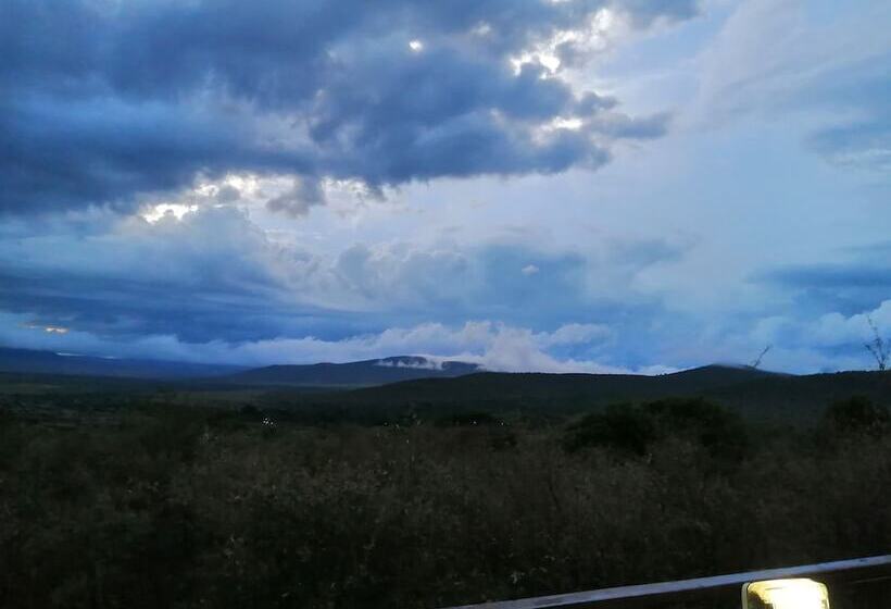 هتل Emayian Luxury Camp