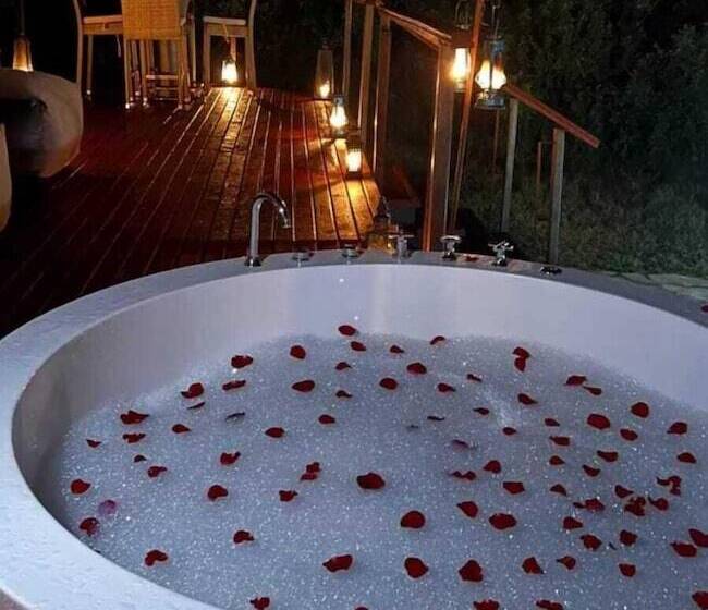 هتل Emayian Luxury Camp