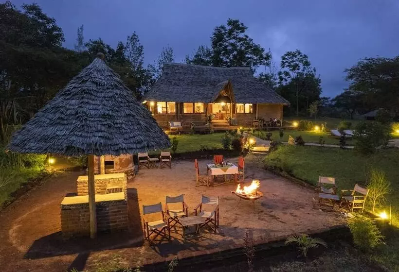 هتل Karatu Tented Lodge