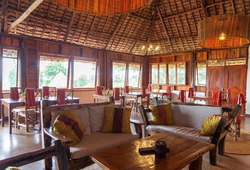 هتل Karatu Tented Lodge