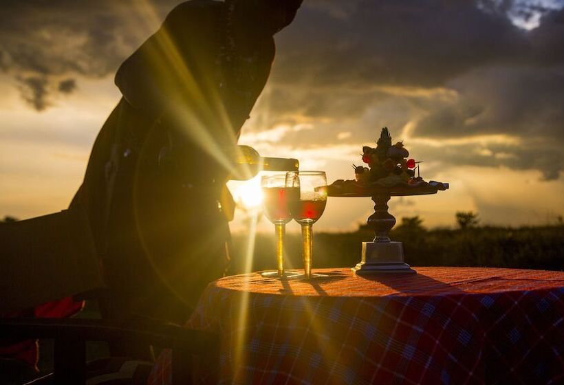 هتل Mara Engai Wilderness Lodge