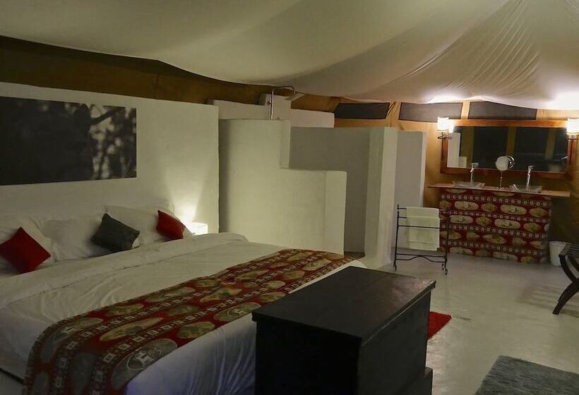 هتل Nyota Mara Lodge