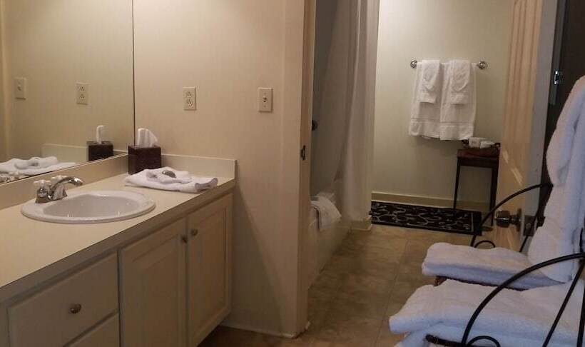 هتل Union Square Guest Quarters