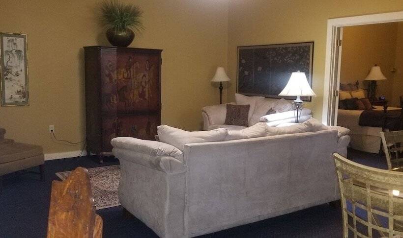 هتل Union Square Guest Quarters