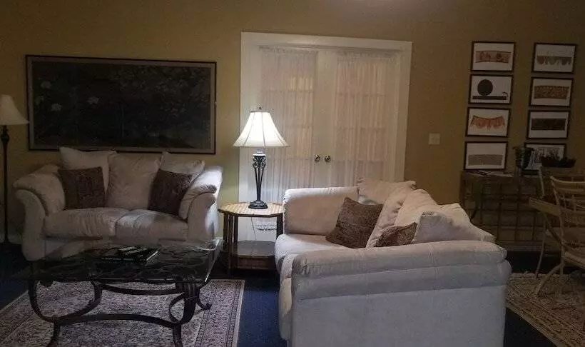 ホテル Union Square Guest Quarters