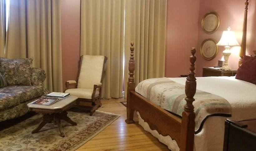 هتل Union Square Guest Quarters