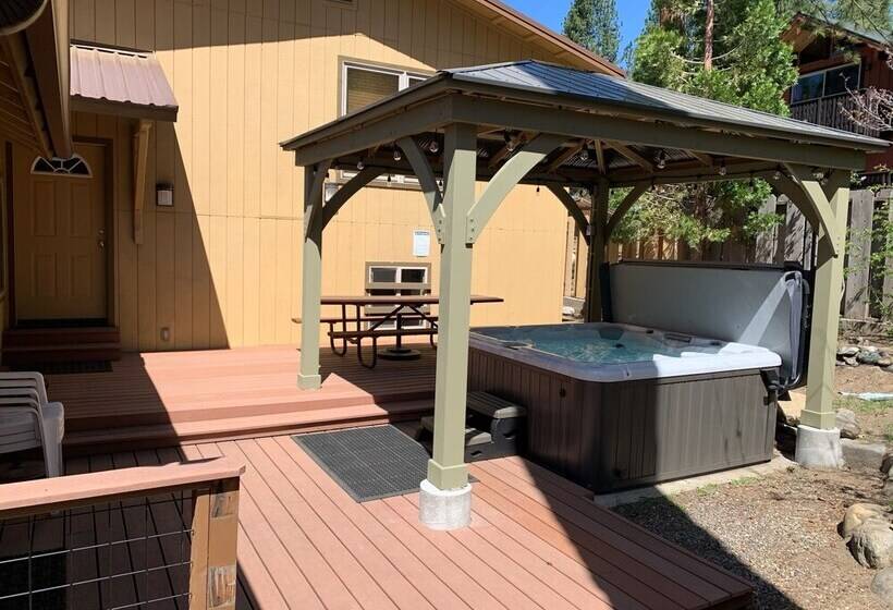 Scenic Wonders Apple Tree Home 3 Br