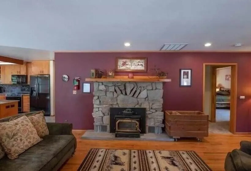 Scenic Wonders Apple Tree Home 3 Br