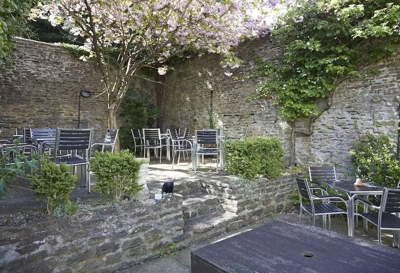 Woolpack Inn By Greene King Inns