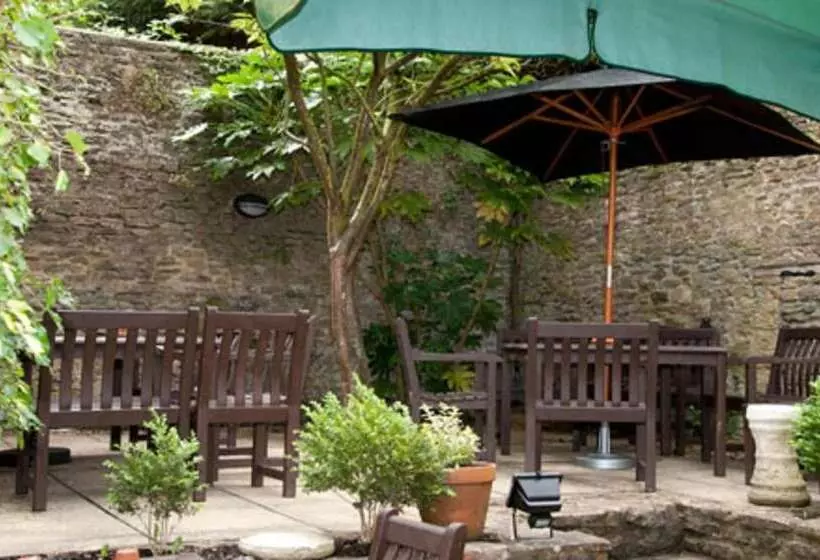 Woolpack Inn By Greene King Inns