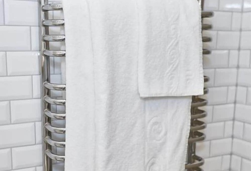 Woolpack Inn By Greene King Inns