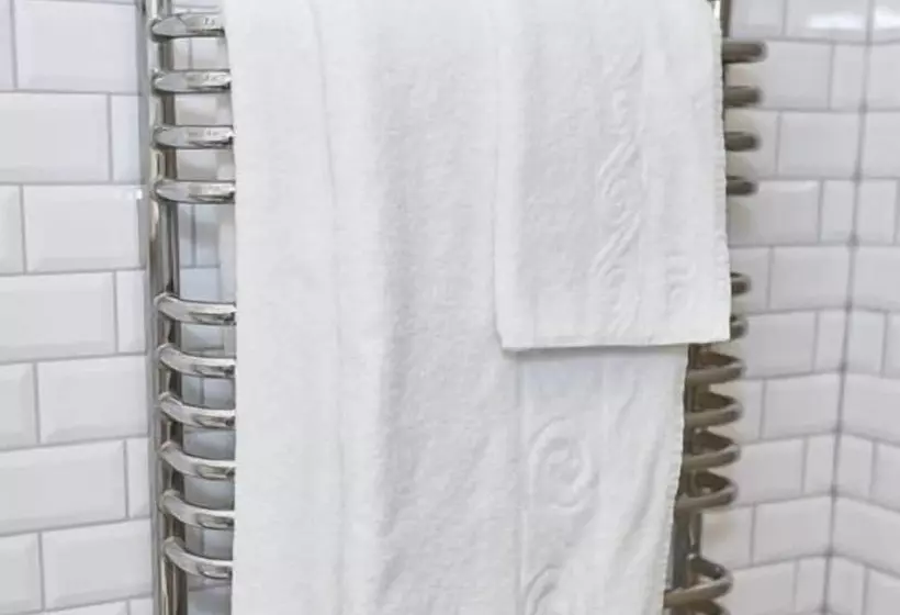 Woolpack Inn By Greene King Inns