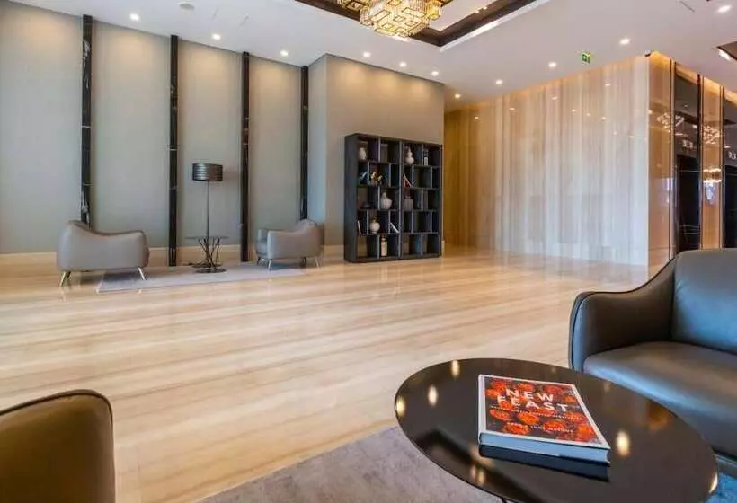 هتل Retaj Baywalk Residence