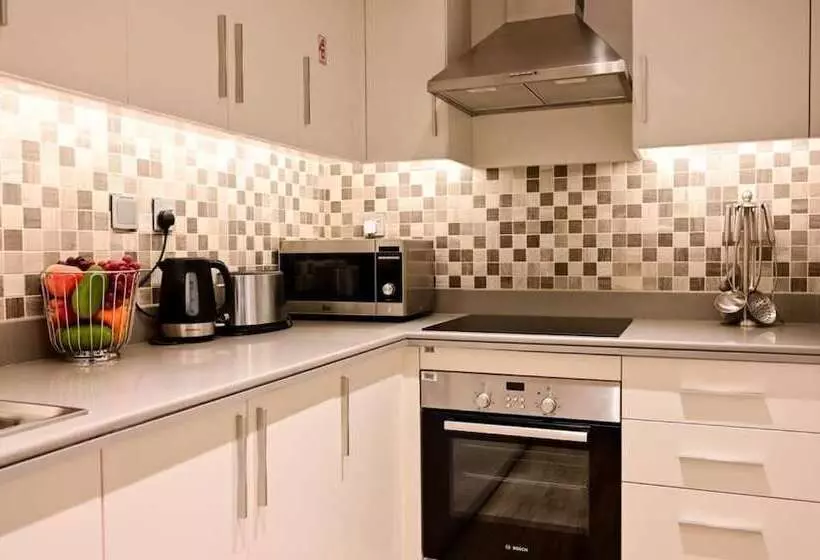 هتل Retaj Baywalk Residence