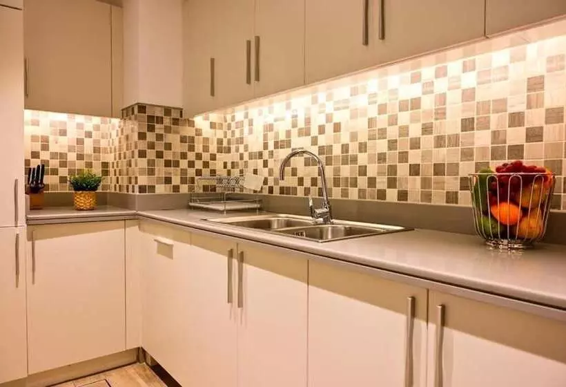 هتل Retaj Baywalk Residence