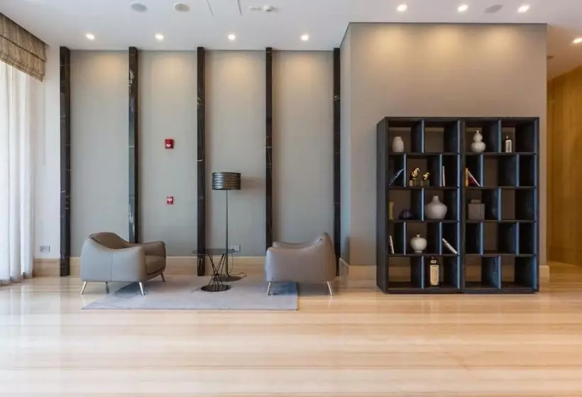 هتل Retaj Baywalk Residence