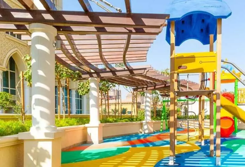 هتل Retaj Baywalk Residence