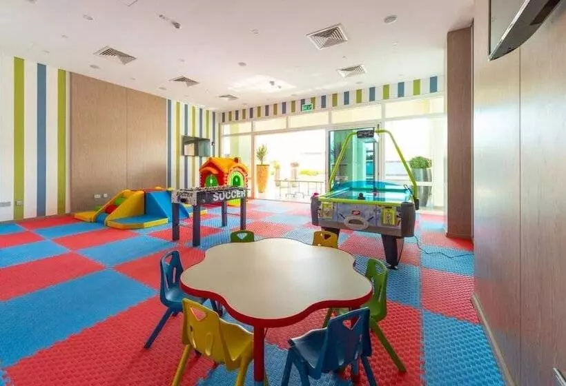 هتل Retaj Baywalk Residence