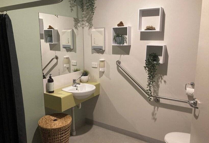 旅馆 Sow And Piglets Guesthouse