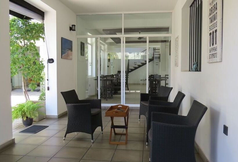 ベッドアンドブレックファースト Chapelton House