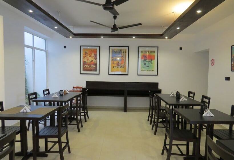 ベッドアンドブレックファースト Chapelton House