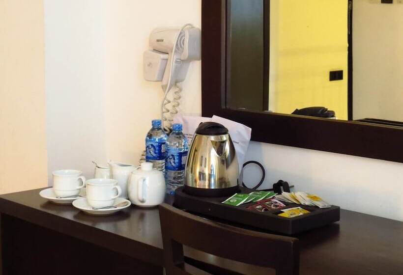 ベッドアンドブレックファースト Chapelton House