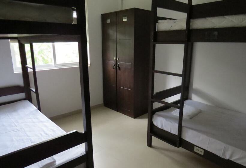 ベッドアンドブレックファースト Chapelton House